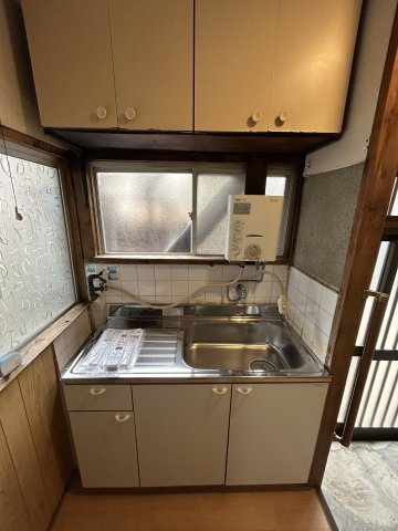 東難波町アパートのキッチン