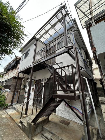 東難波町アパートの外観