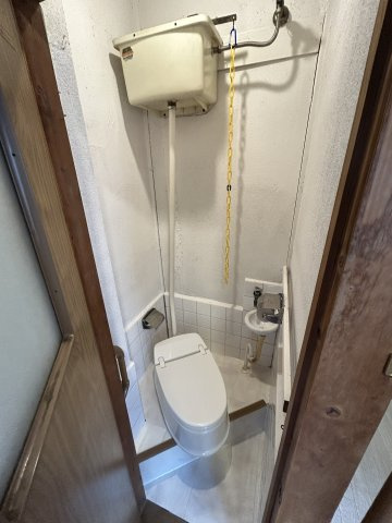 東難波町アパートのトイレ