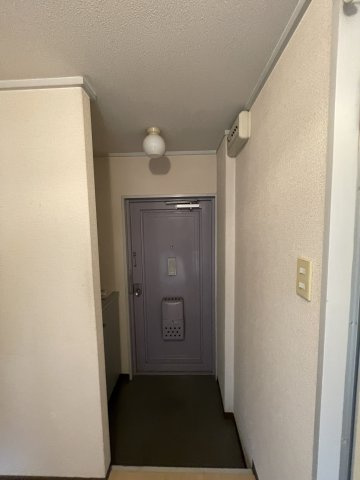 キミーズコートの玄関
