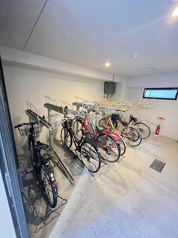 Grandi京都の外観