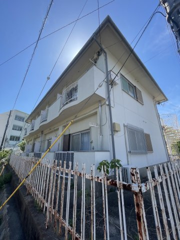 ビラ高倉の外観