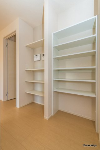 ハピネス高田の収納