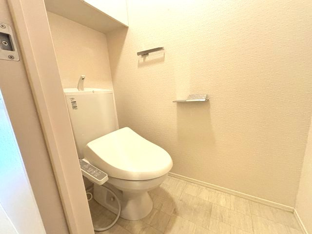 グロリアハイツはびきのB棟のトイレ