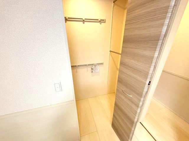 グロリアハイツはびきのB棟の収納