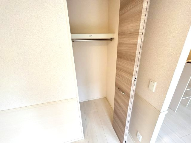 グロリアハイツはびきのB棟の収納