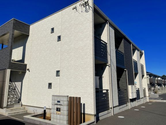 クレイノアルコーブのエントランス