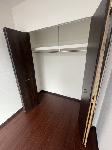 ORSUS新大阪の収納|ORSUS新大阪　クローゼット