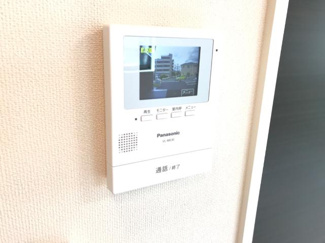 【設備】 | リアン・Ⅴ | 宅配BOX（イメージ）