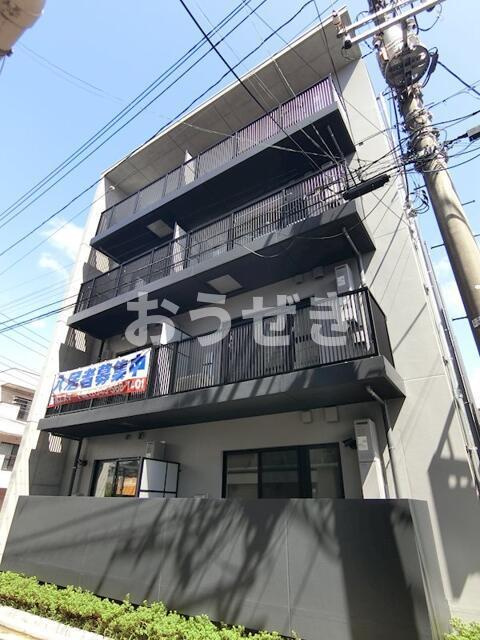 クレサール横中の外観