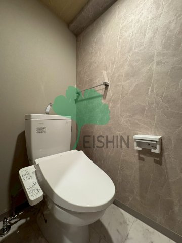 Odaki Bldg OTEMONのトイレ|清潔感のあるトイレです。