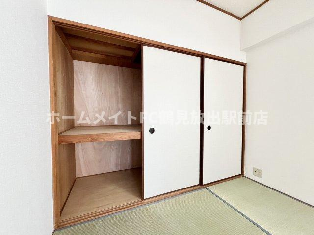 大阪市鶴見区今津中１丁目の賃貸マンションの収納