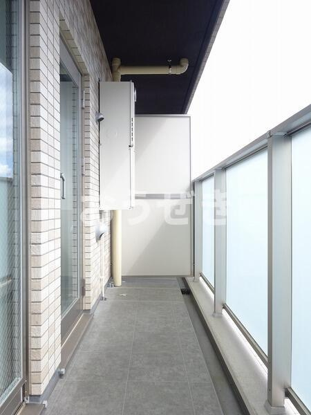 リヴシティ横濱関内弐番館のバルコニー