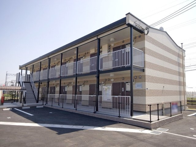 レオパレスベアフルーツの外観