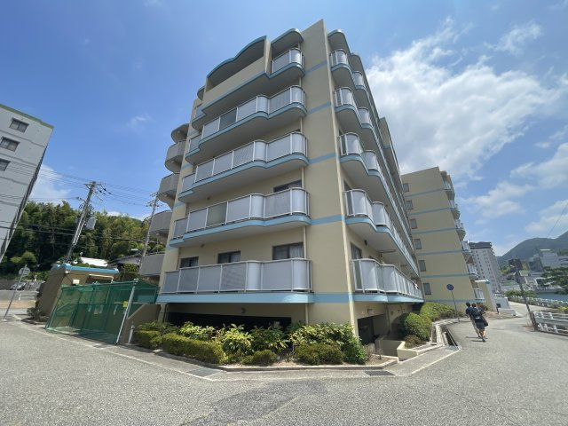 ベガ中上の外観
