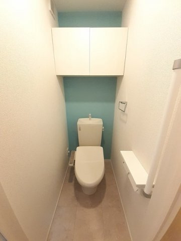 アペルト泉佐野Ⅴのトイレ|落ち着いたトイレです