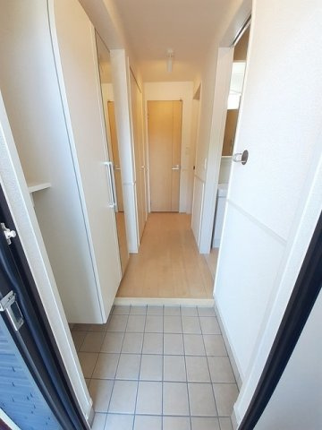プランドール東佐野Ⅱの玄関|落ち着いた玄関です