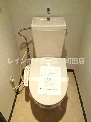 シャン・ド・フルール※初期費用分割あと払いサービス利用可能物件のトイレ