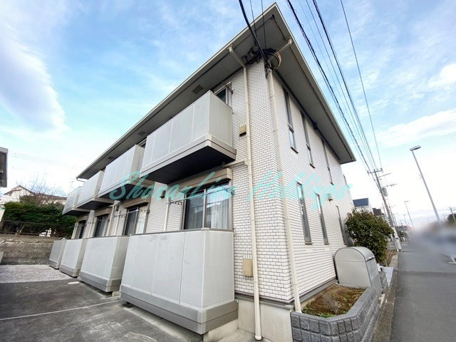 藤沢市善行２丁目のアパート