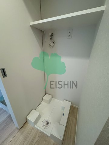 エンクレスト空港前