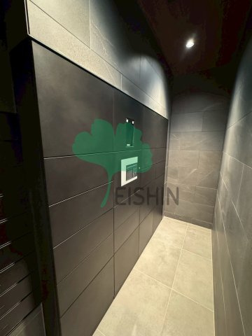 エンクレスト空港前