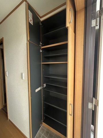 ショウジビルの収納