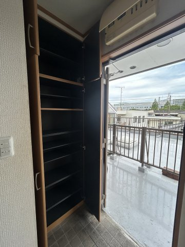 ショウジビルの収納