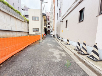 【前面道路含む現地写真】 | 渋谷区鶯谷町