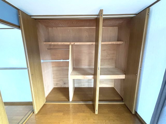 平尾戸建の収納