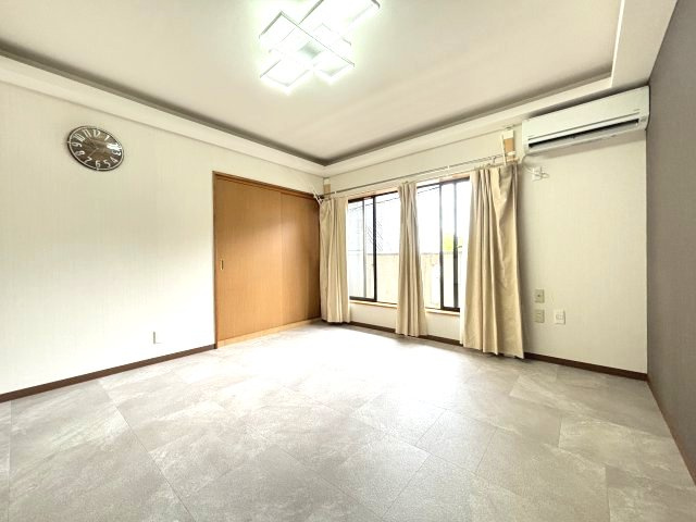 平尾戸建の内装