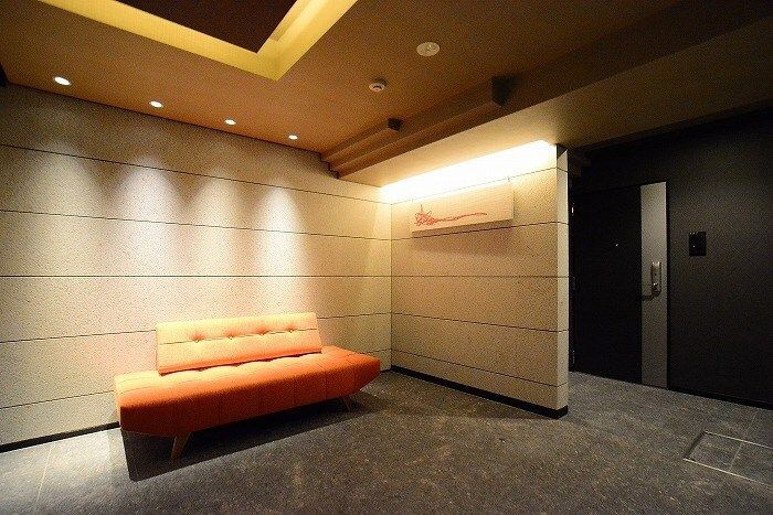 八王子市新町の賃貸マンションのロビー