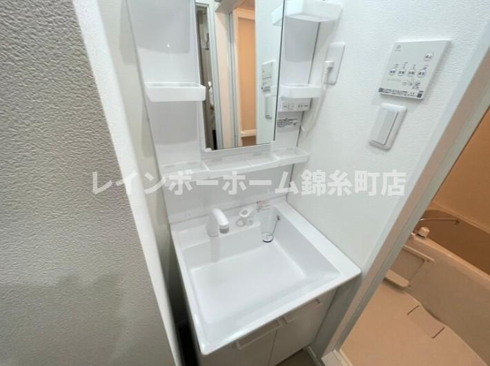 Hills新小岩の洗面所