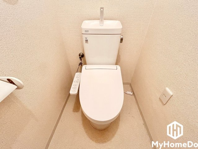 メゾン千代田のトイレ|明るく清潔感溢れるトイレです。