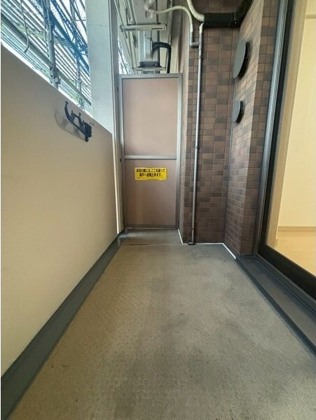 プレサンス名古屋STATIONザ・シティのバルコニー