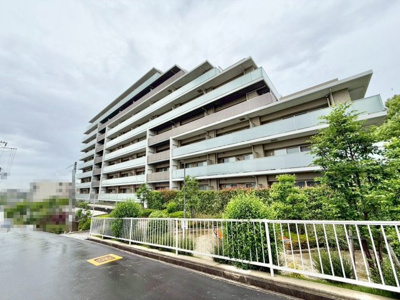 【外観】 | ＢＲＡＮＺ泉北桃山台 | 圧倒的な耐久力と高い安全性の住まいを実現させたコーティングBOSSの施工を実施しています。