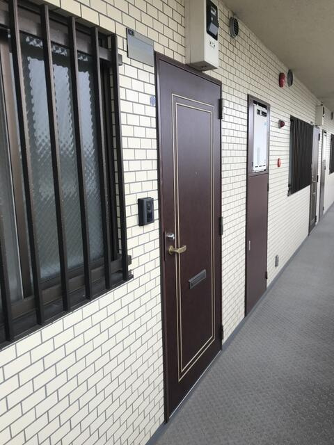 グランドゥールオークラＮｏ．１の玄関