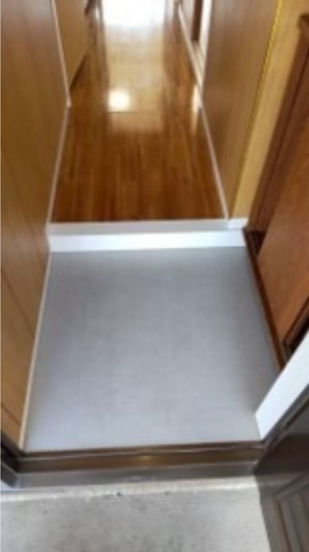 セントラルハイツの玄関