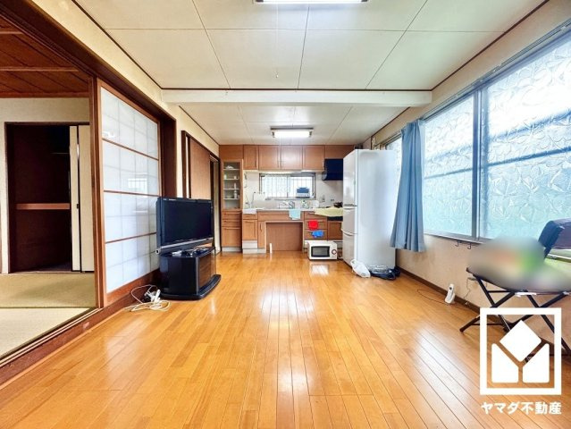 宇治市木幡御蔵山の居間・リビング