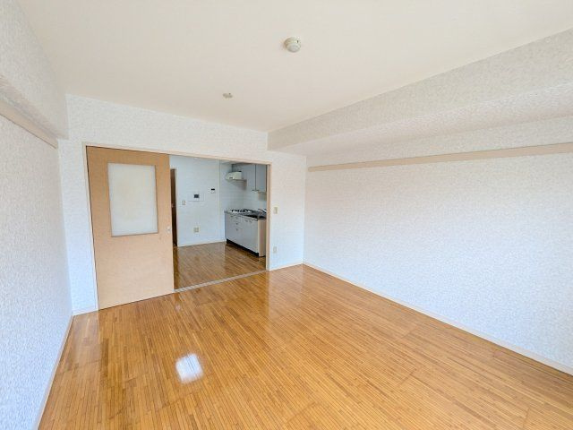ロイヤルパーク多摩川の寝室|※別号室の写真です。現況優先となります。