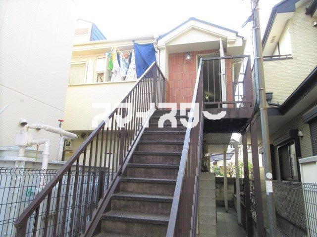 日野市東豊田４丁目のアパートの外観