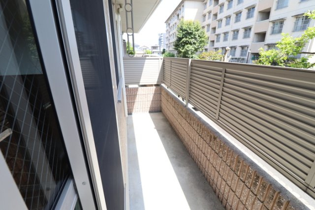 熊本市南区南高江１丁目のアパートのバルコニー