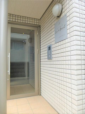【エントランス】