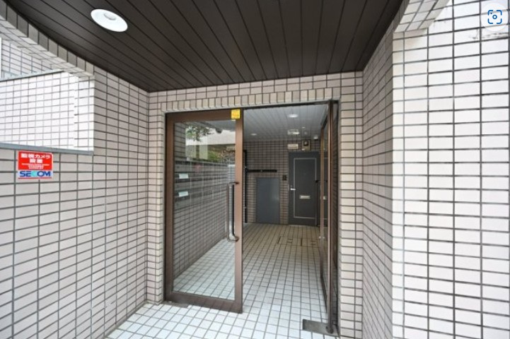 ヒズコープのエントランス
