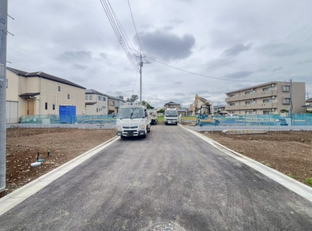 【前面道路含む現地写真】 | 坂戸市鎌倉町　新築戸建　全6棟　2号棟
