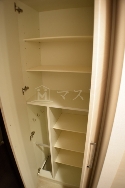 プライムアーバン御堂筋本町の玄関|※建物内別間取参考写真