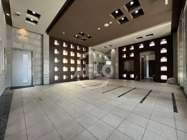 大阪市淀川区西中島６丁目の賃貸マンションのロビー|ラクラス新大阪　ロビー