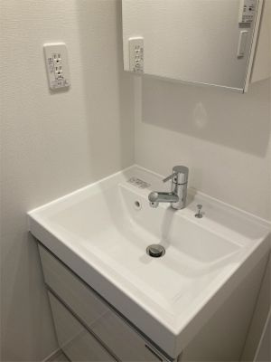 グレイス谷塚の独立洗面台