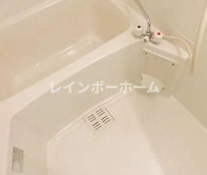 ファイカス両国の浴室