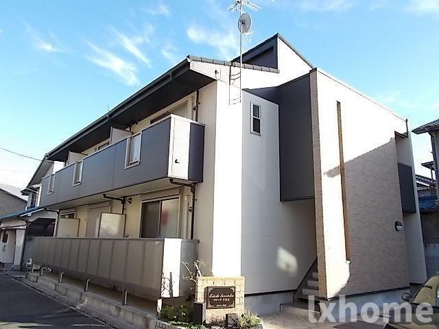 フリーデ千里丘の外観