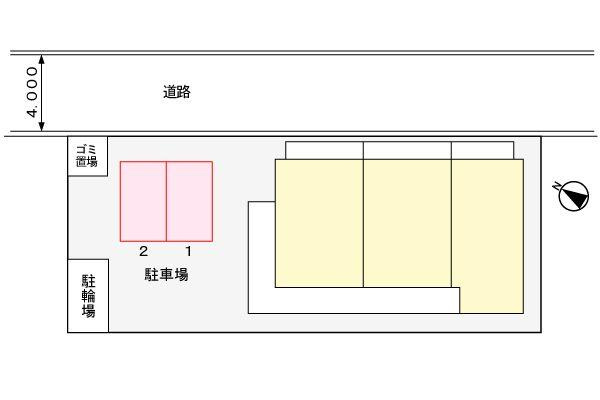 フリーデ千里丘の駐車場